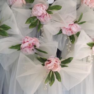 pink peonies tulle bow